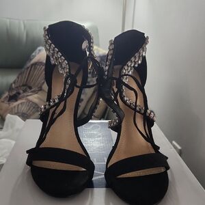 VENUS Black Heels with Sparkling Crystal Accents
